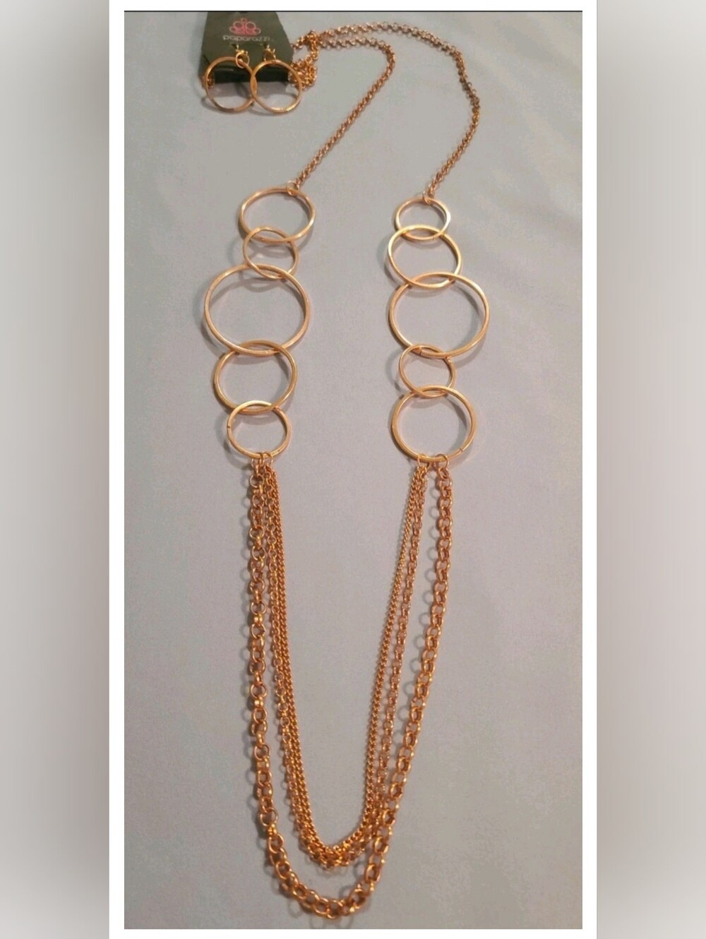 Beautiful Radiant Copper Tone Interlocking Circle 21" Necklace w/ 2.5" Extender